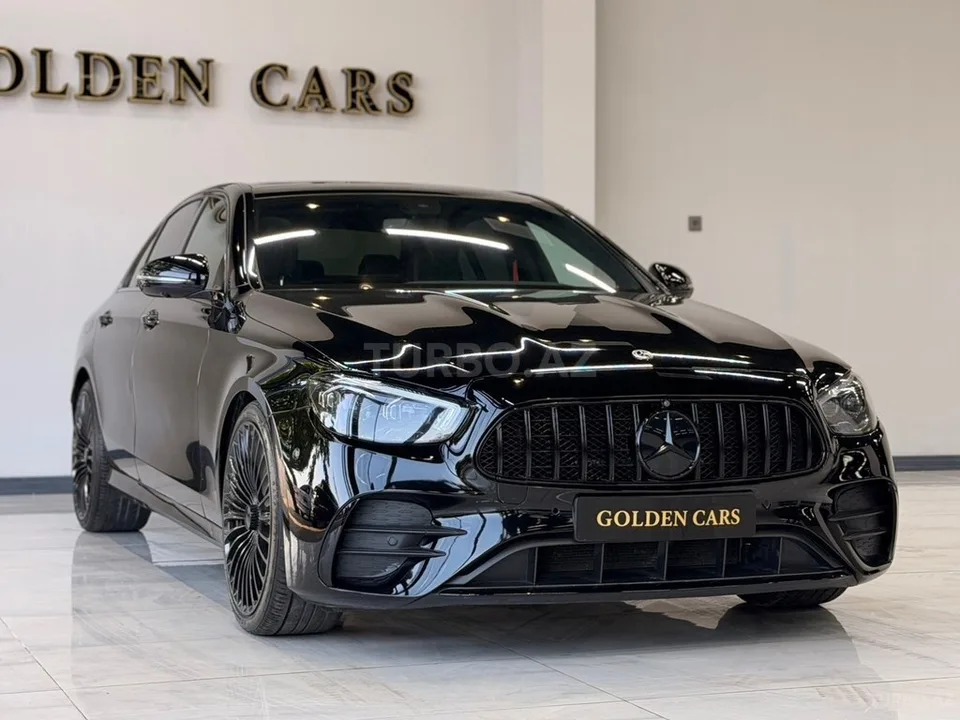Mercedes E 200 — foto 3/4