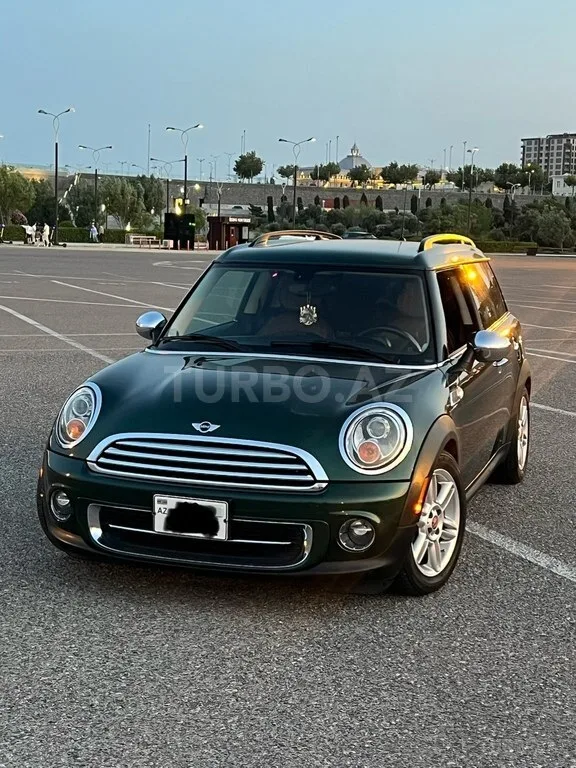 Mini Clubman — foto 1/4