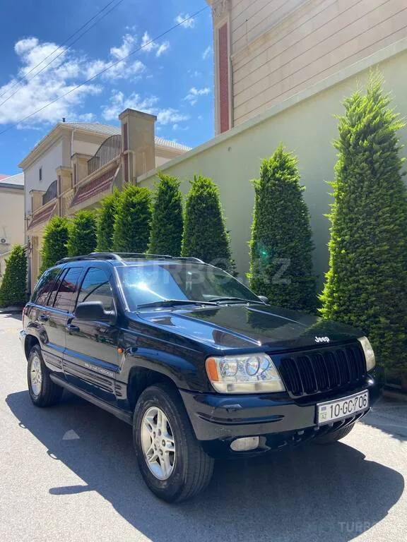 Jeep Grand Cherokee — foto 1/4