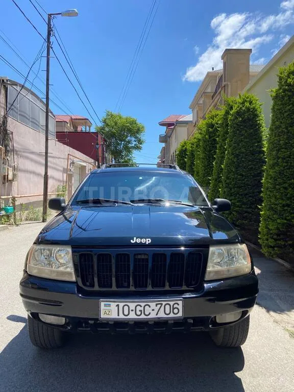 Jeep Grand Cherokee — foto 2/4