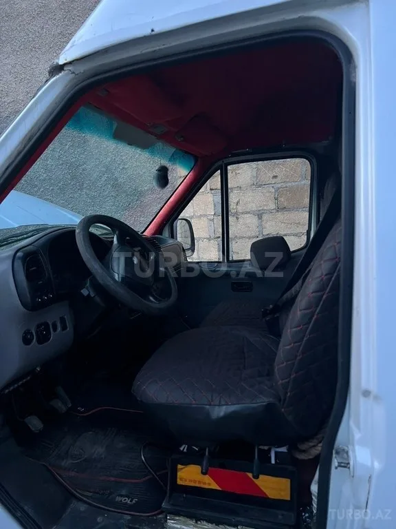 Ford Transit — foto 3/4