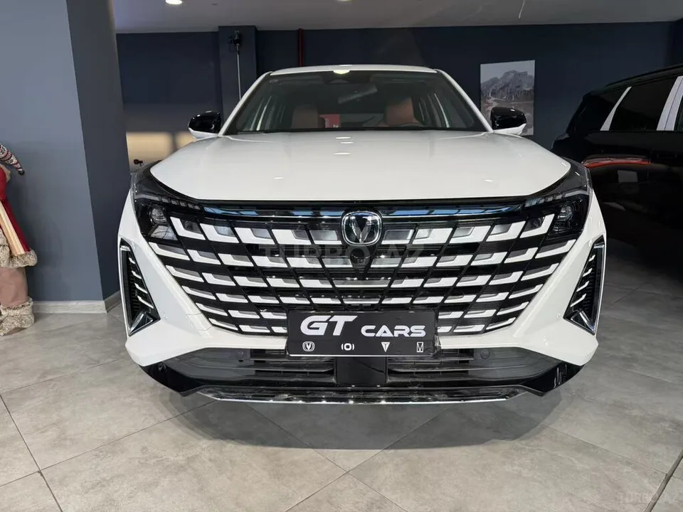 Changan Uni-Z — foto 1/4