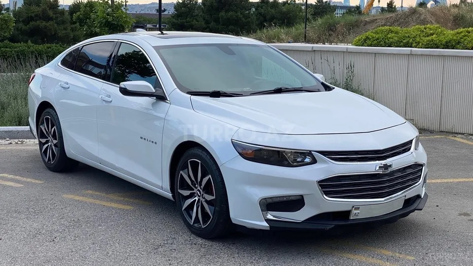 Chevrolet Malibu — foto 2/4