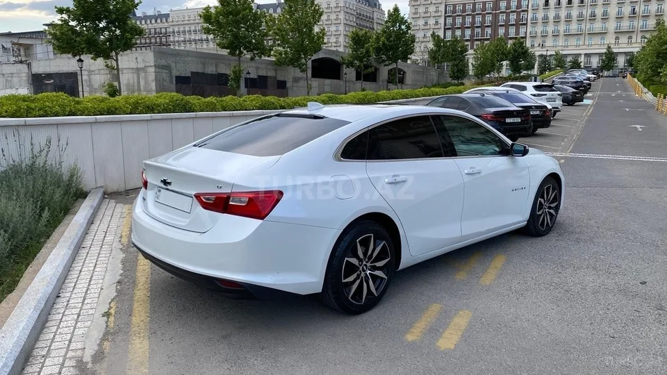 Chevrolet Malibu — foto 4/4
