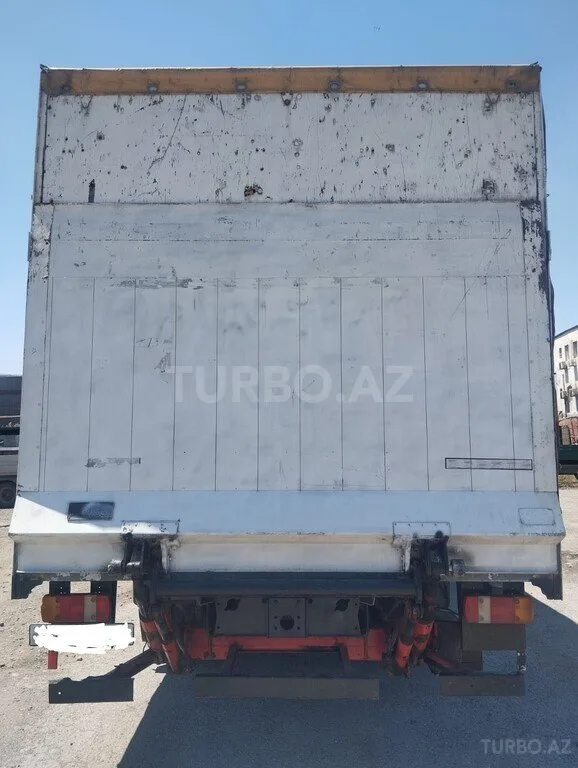 Mercedes Atego 818 — foto 2/4