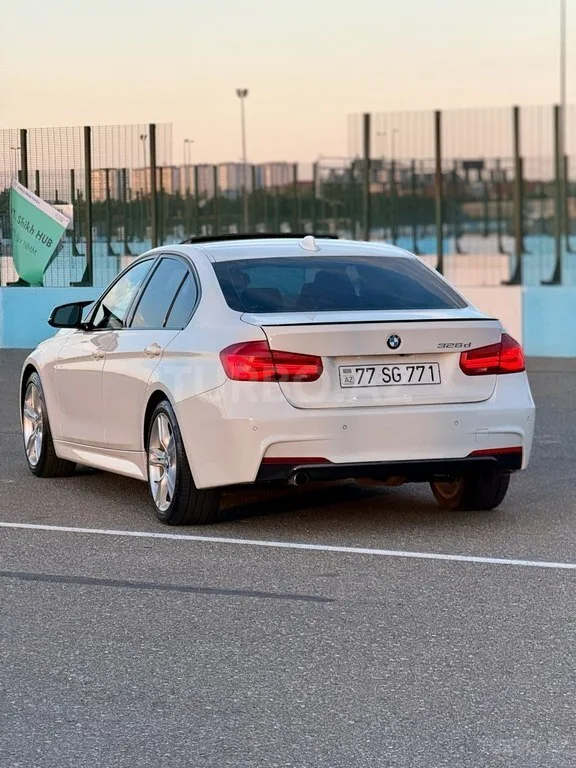 BMW 328d — foto 2/4