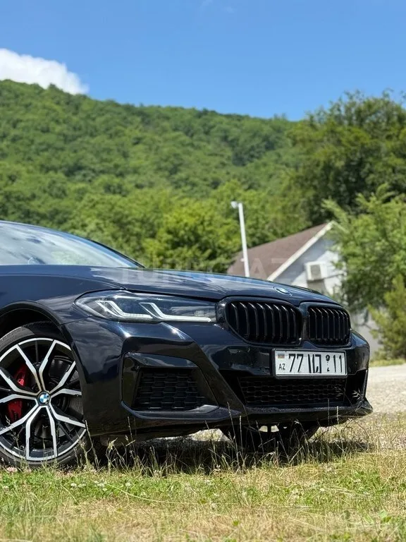BMW 530e — foto 2/4