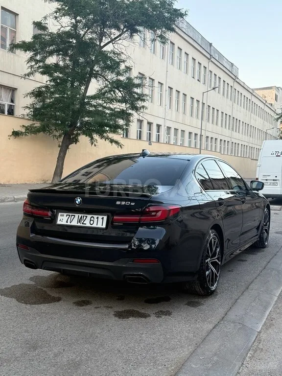 BMW 530e — foto 3/4