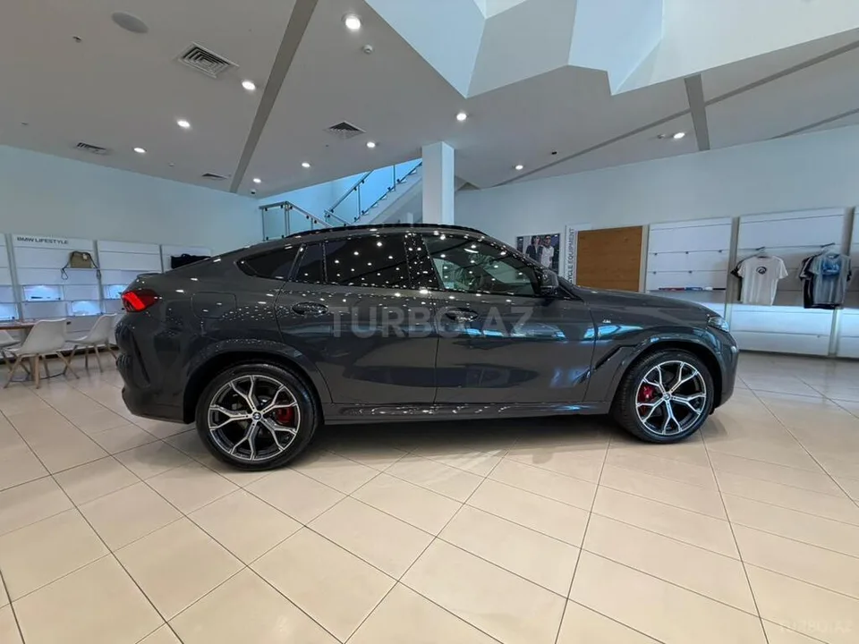 BMW X6 — foto 4/4