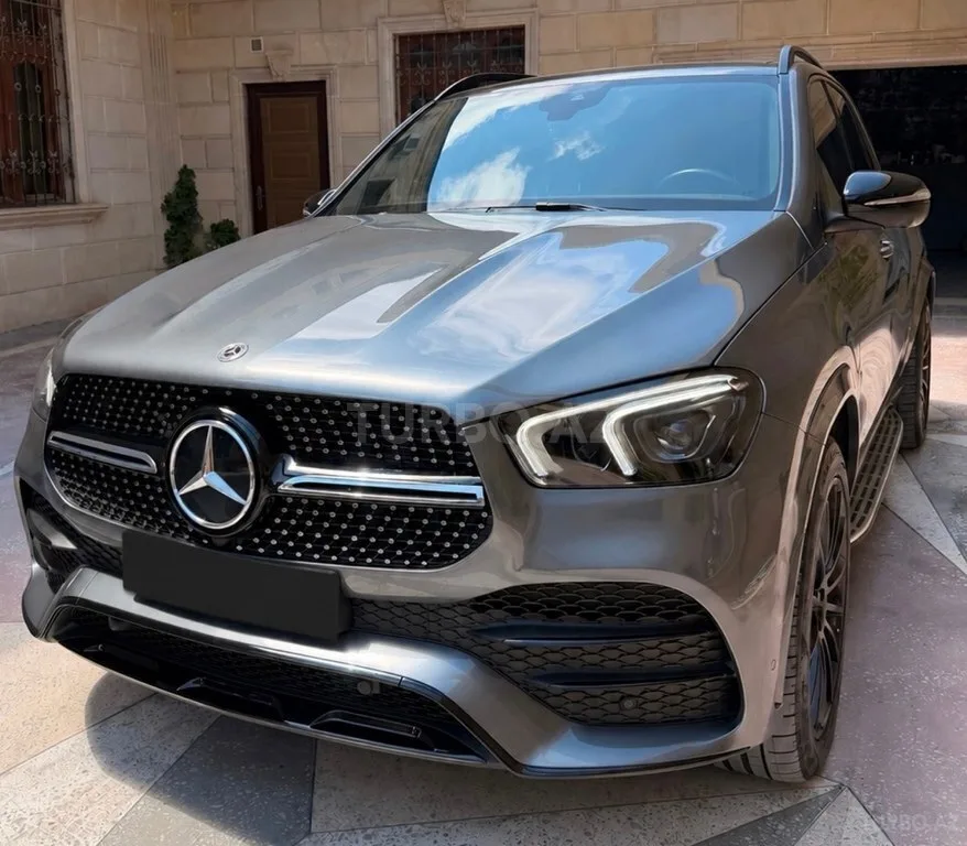 Mercedes GLE 450 4MATIC — фото 1/4