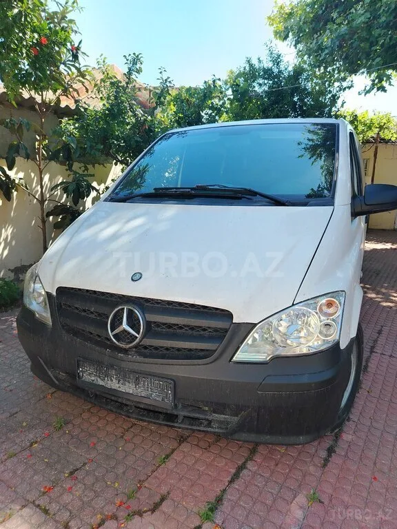 Mercedes Vito 111 CDI — foto 1/4