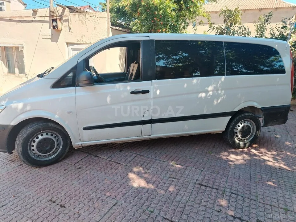Mercedes Vito 111 CDI — foto 3/4