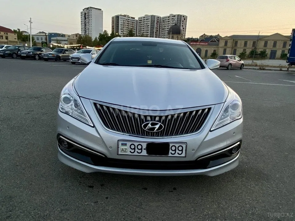 Hyundai Grandeur — foto 1/4
