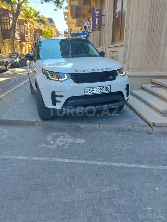 Land Rover Discovery — foto 1/4