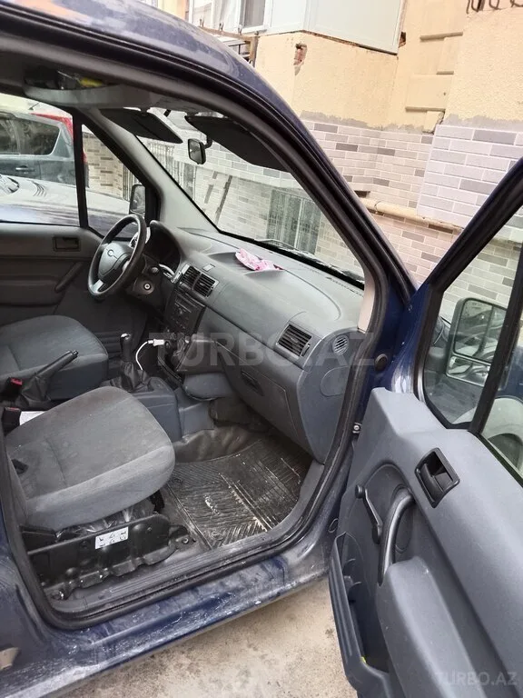 Ford Transit Connect — foto 3/4