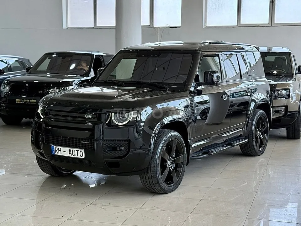 Land Rover Defender — foto 1/4