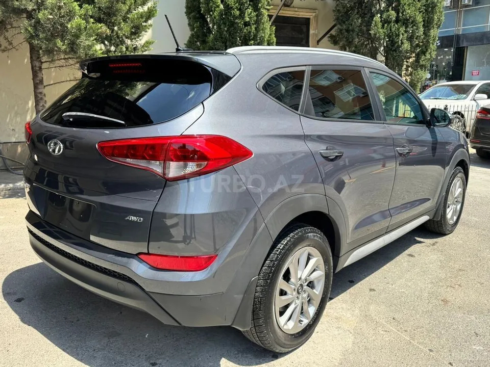 Hyundai Tucson — foto 4/4