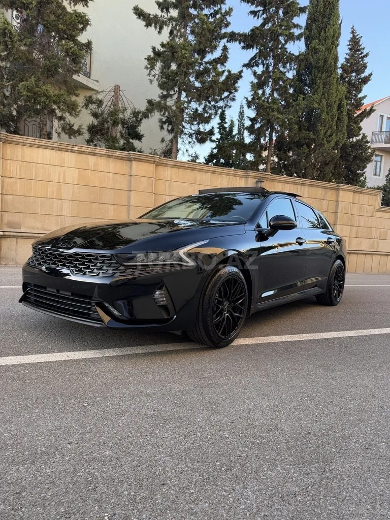Kia K5 — foto 3/4