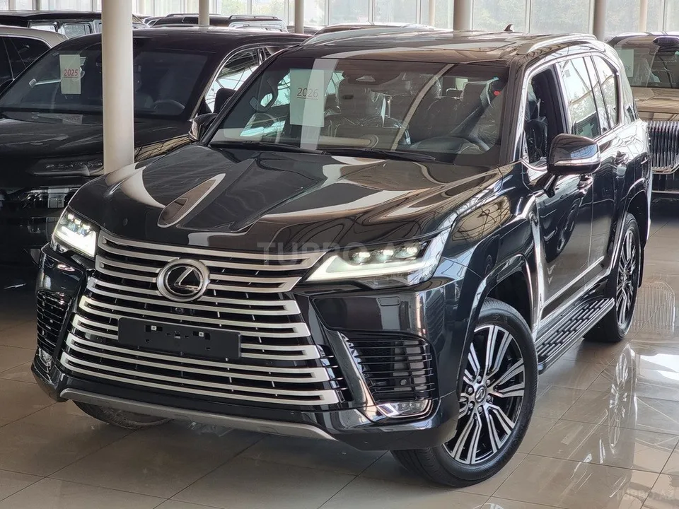 Lexus LX 600 — foto 1/4