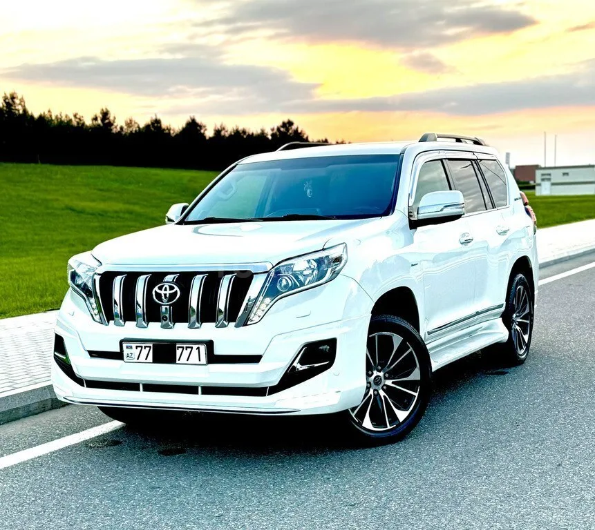 Toyota Land Cruiser Prado — foto 2/4