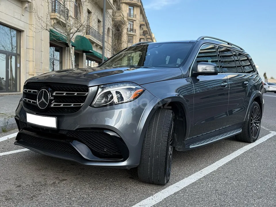 Mercedes GLS 450 4MATIC — foto 3/4