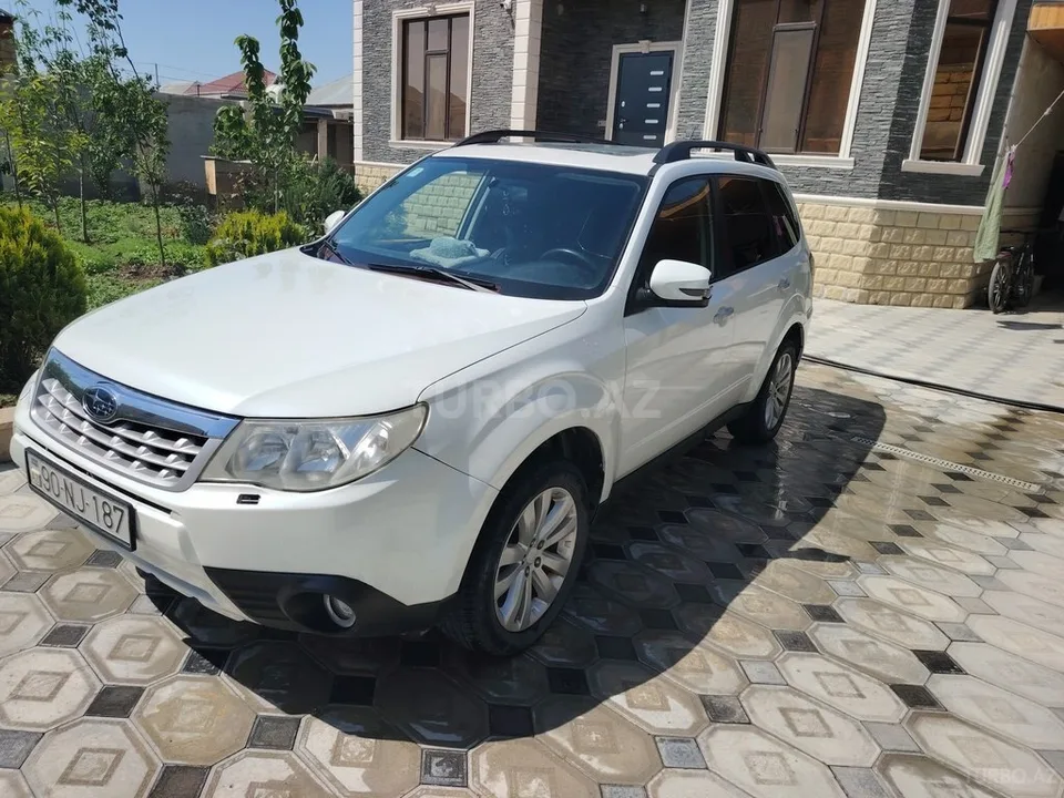 Subaru Forester — foto 2/4