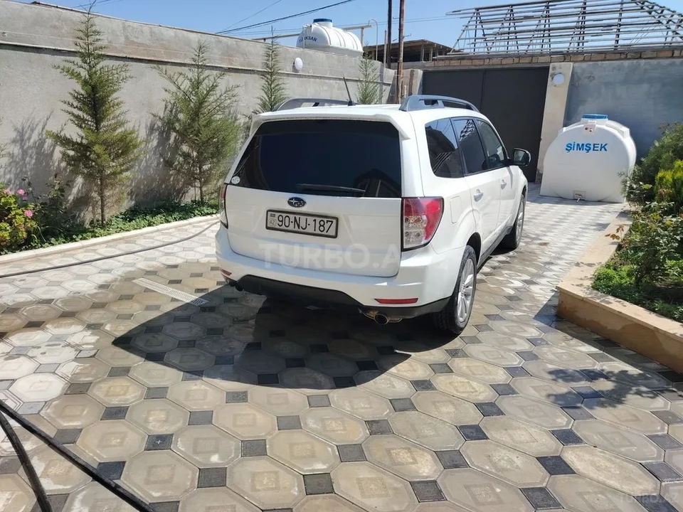 Subaru Forester — foto 3/4