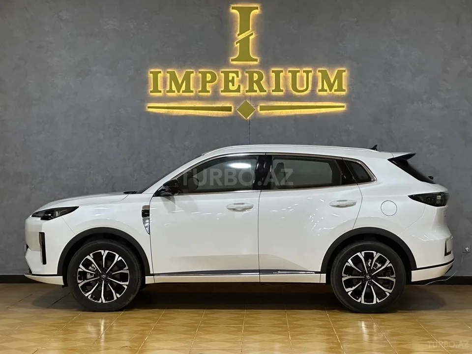 Changan Qiyuan Q05 — foto 4/4
