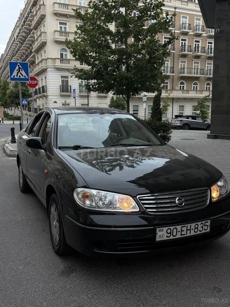 Nissan Sunny — foto 4/4