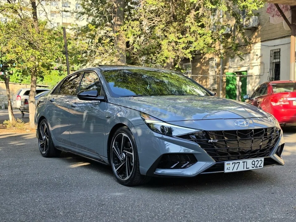 Hyundai Elantra N Line — foto 1/4