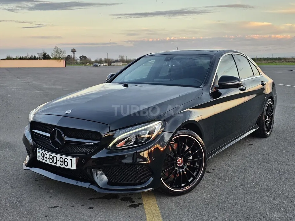 Mercedes C 300 — foto 2/4