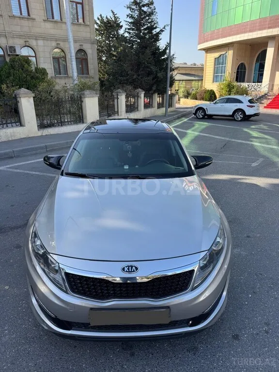 Kia K5 — foto 2/4