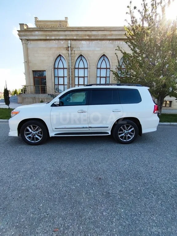 Toyota Land Cruiser — foto 4/4