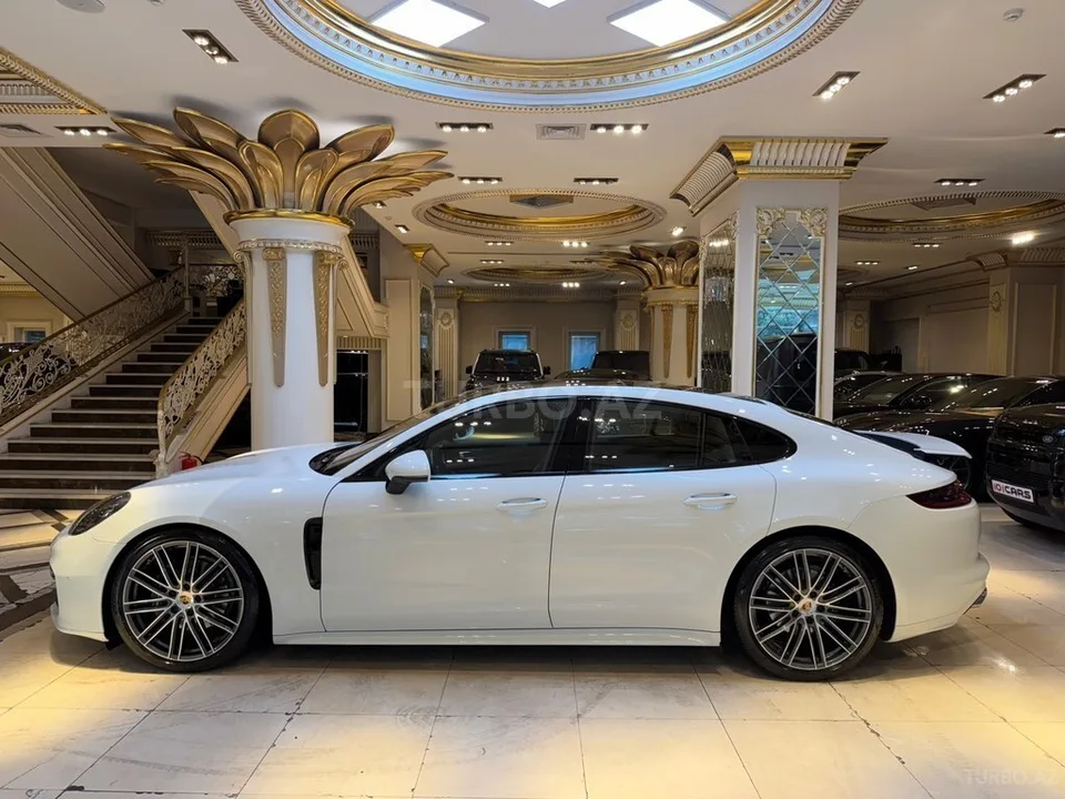 Porsche Panamera 4 Executive — foto 3/4