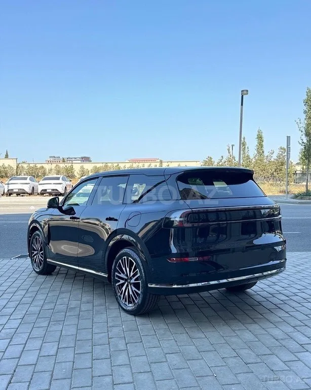 Changan Qiyuan Q07 — foto 3/4