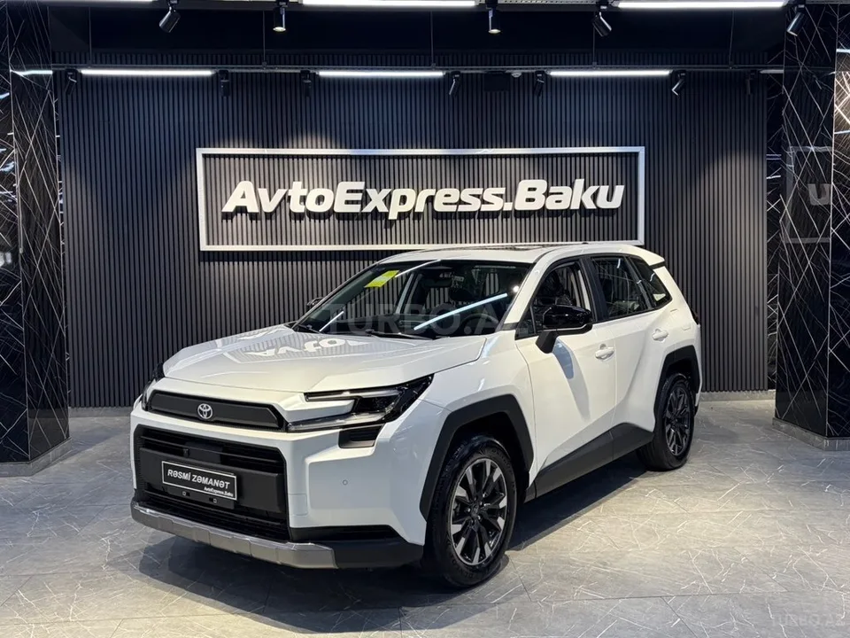 Toyota RAV4 — foto 1/4