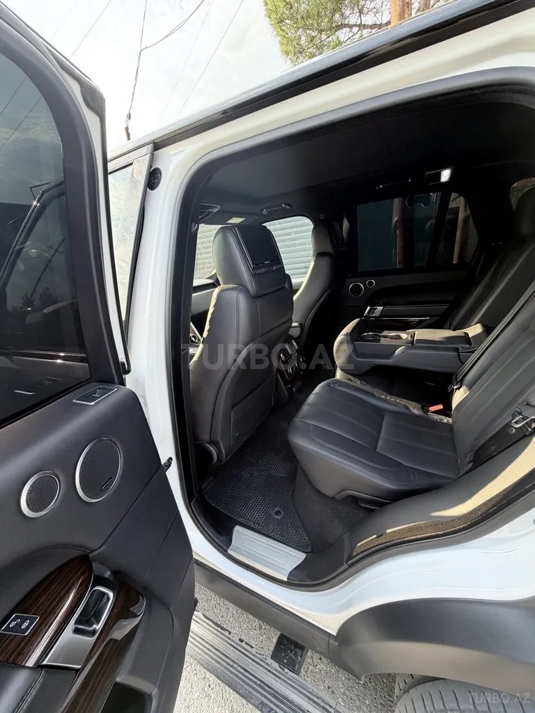 Land Rover Range Rover — foto 3/4