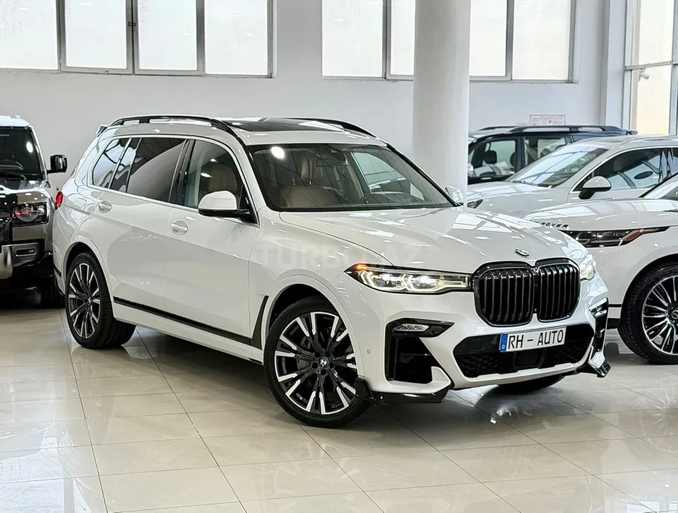 BMW X7 — foto 1/4