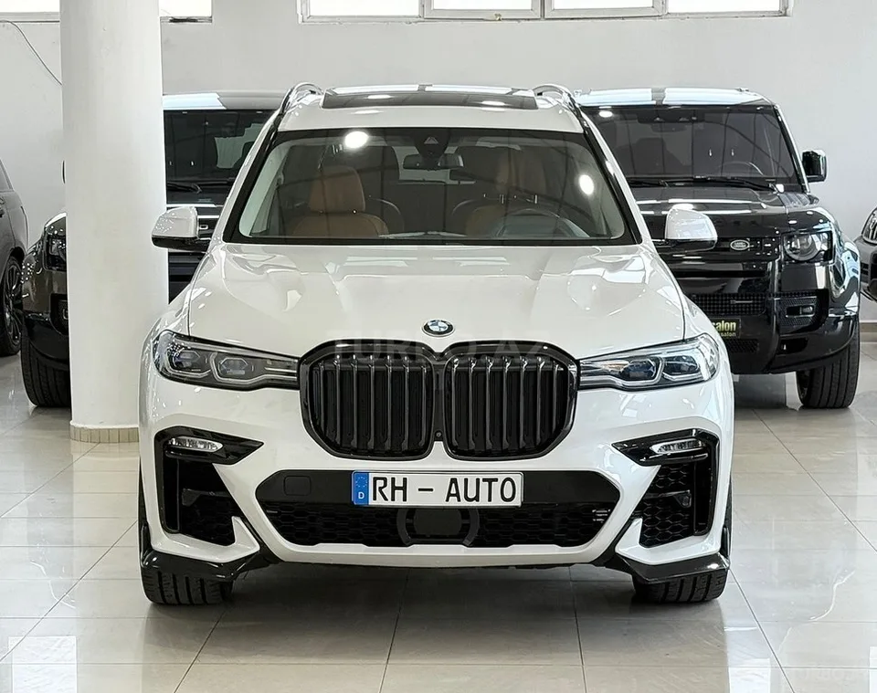 BMW X7 — foto 2/4