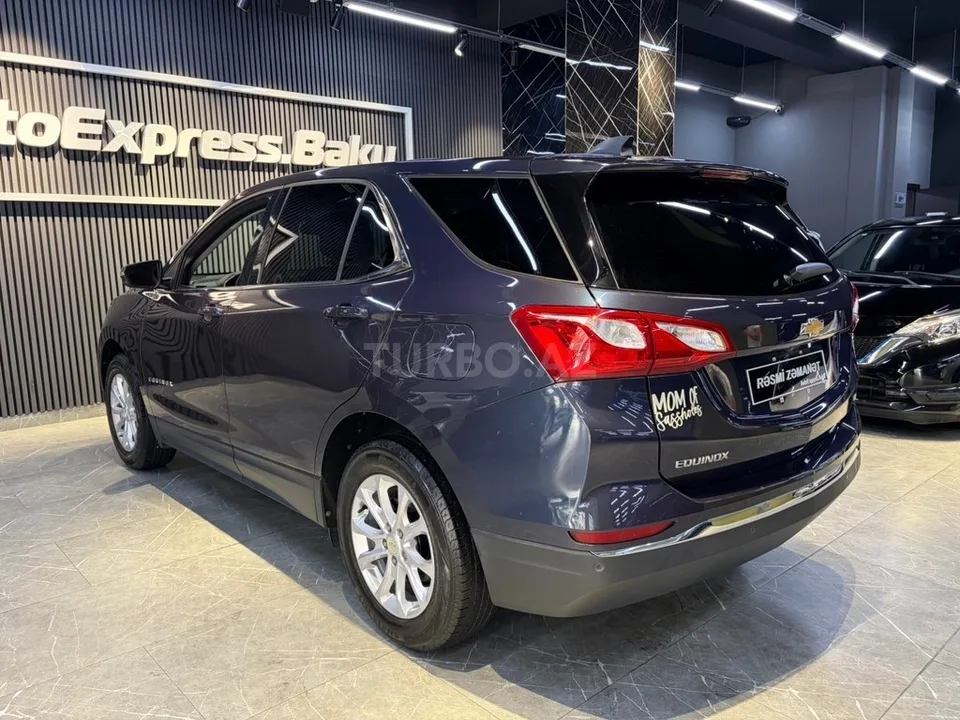 Chevrolet Equinox — foto 2/4