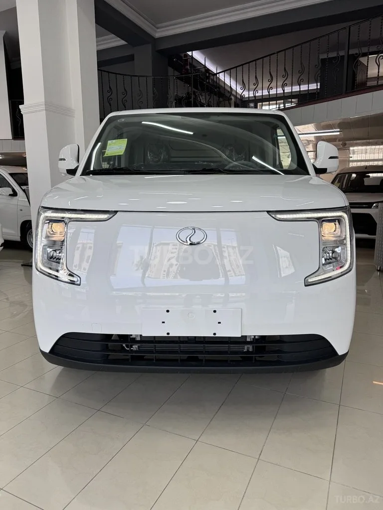 DFSK Ruichi R5 — foto 3/4