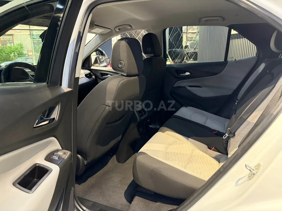 Chevrolet Equinox — foto 3/4