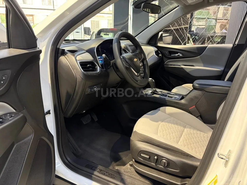 Chevrolet Equinox — foto 4/4