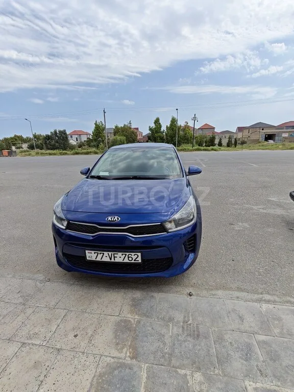 Kia Rio — foto 1/4