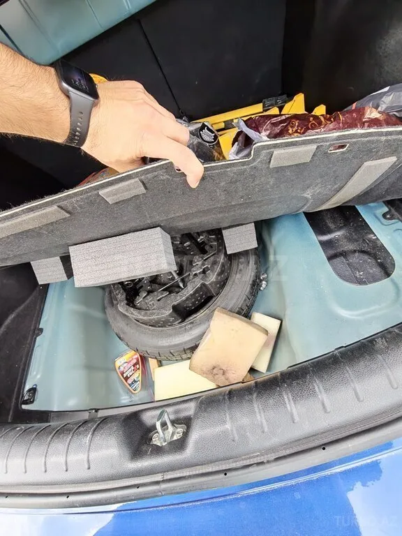 Kia Rio — foto 3/4