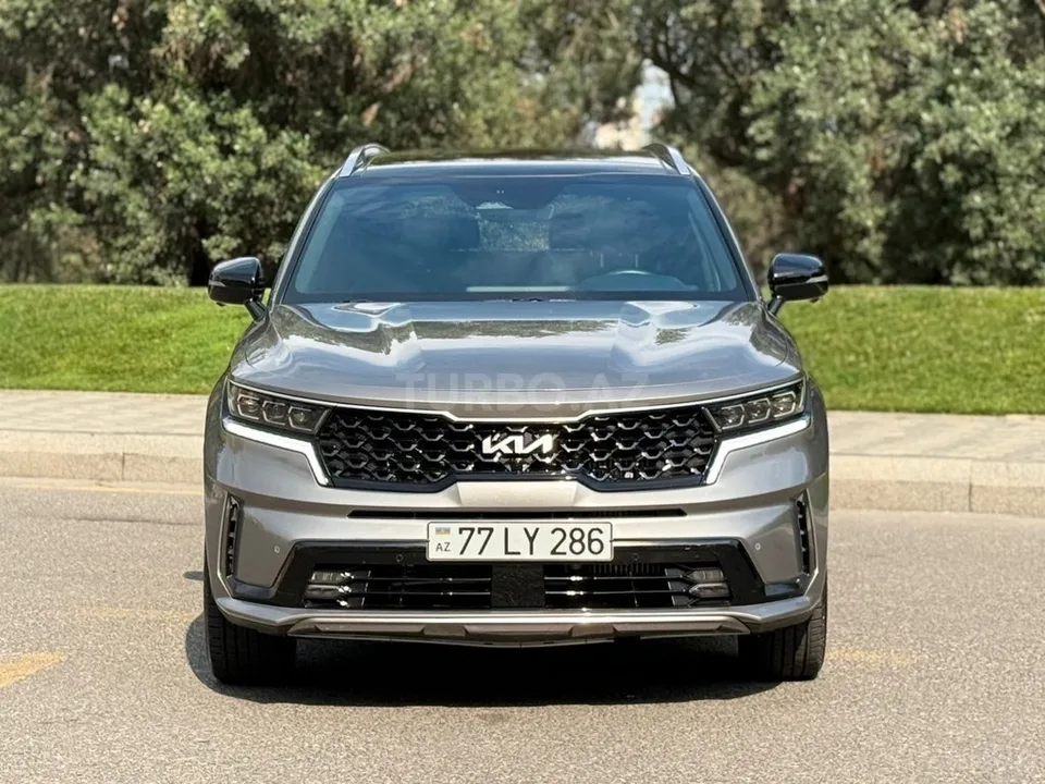 Kia Sorento — foto 2/4