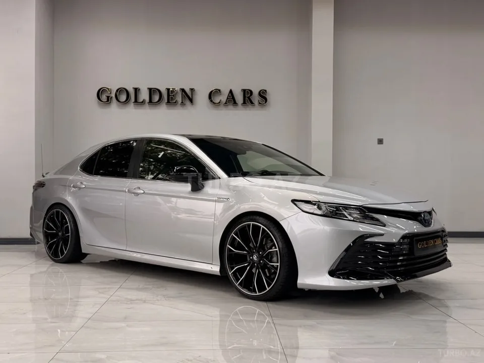 Toyota Camry — фото 4/4
