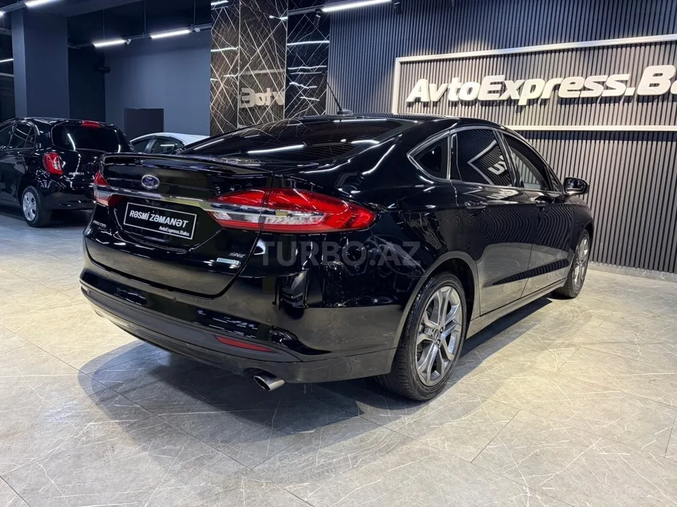 Ford Fusion (North America) — foto 4/4