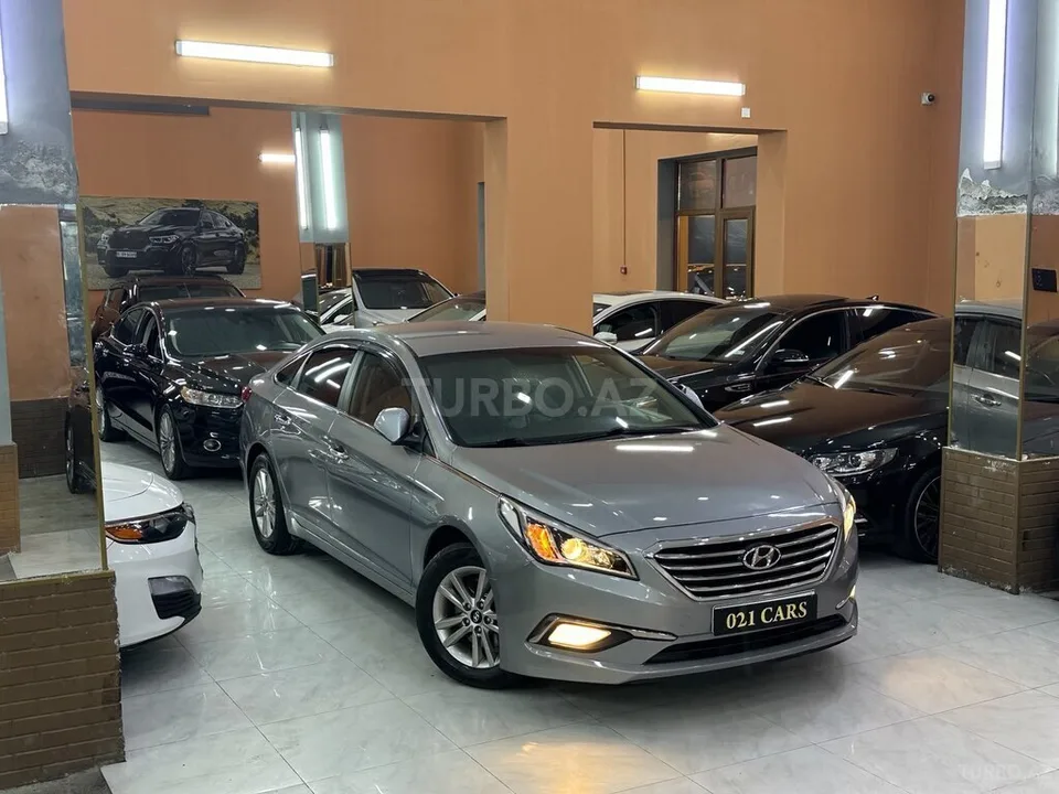 Hyundai Sonata — foto 1/4