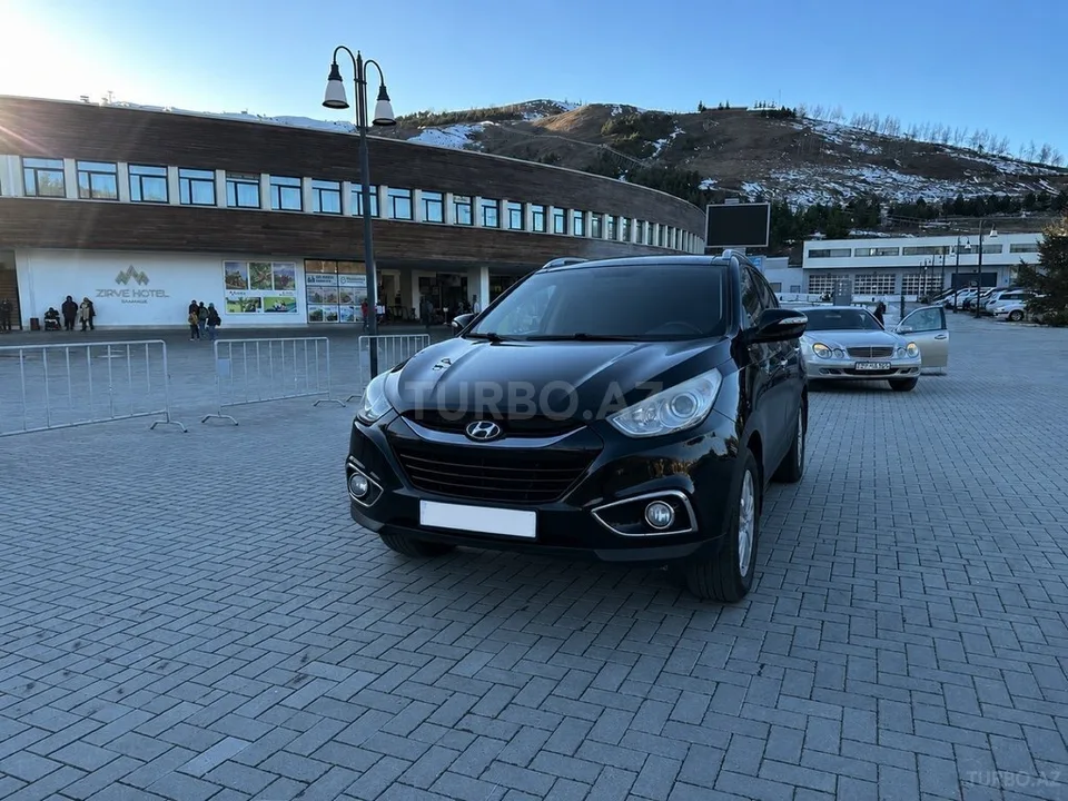 Hyundai ix35 — foto 1/4